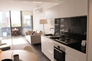 Guilfoyle Apartments - Accommodation Noosa 23
