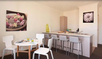 H Boutique Hotel - Accommodation Noosa 23