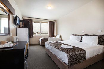 Meadow Inn Hotel-Motel - Accommodation NT 8