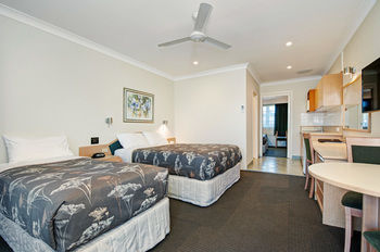 Colonial Terrace Motor Inn - Accommodation Port Macquarie 22