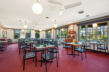 Colonial Terrace Motor Inn - Accommodation Port Macquarie 36