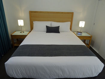 Best Western Fawkner Suites amp Serviced Apartments - Tourism Canberra