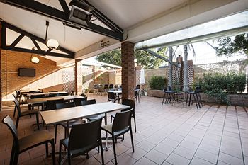 Parkway Hotel - Accommodation NT 9