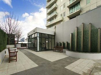 Alpha Apartments Melbourne - Accommodation Tasmania 4