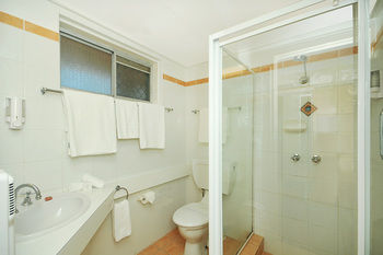 Comfort Inn Redleaf Resort - Accommodation NT 44
