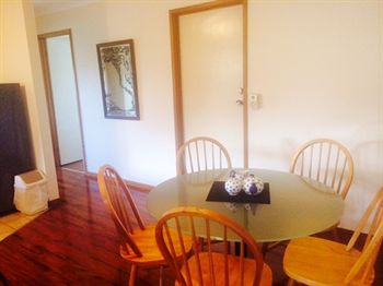 Australian Home Away @ East Doncaster Andersons Creek 1 - Accommodation Port Macquarie 10