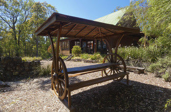 Eagleview Resort - Accommodation NT 76