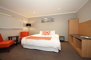 The Edgewater Bed & Breakfast - Tweed Heads Accommodation 11