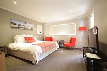 The Edgewater Bed & Breakfast - Tweed Heads Accommodation 28