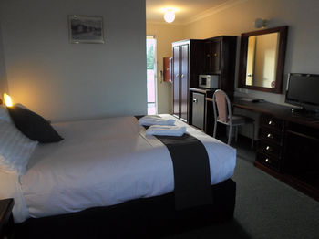 Colonial Motor Inn Lithgow - Accommodation NT 16
