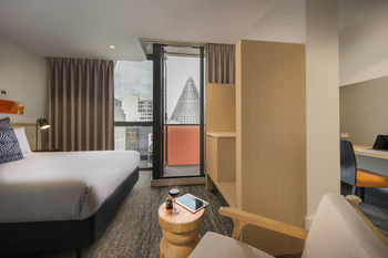 Brady Hotels - Accommodation Noosa 31