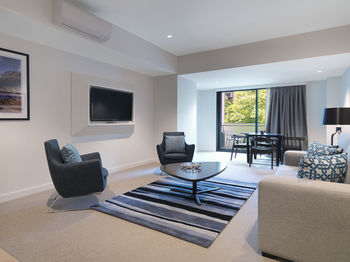 Wyndham Hotel Melbourne - Accommodation Noosa 14