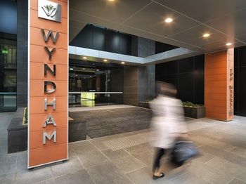 Wyndham Hotel Melbourne - Accommodation Mermaid Beach 20