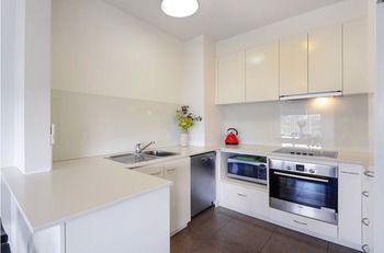 Albert Road Serviced Apartments - Tweed Heads Accommodation 8