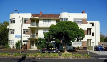 Albert Road Serviced Apartments - Accommodation NT 11