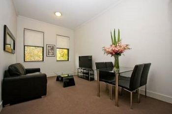 The Star Apartments - Accommodation NT 26