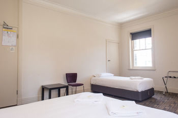Criterion Hotel Sydney - Accommodation NT 5