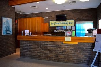 Airport Motel Sir Francis Drake - Accommodation Noosa 25