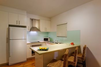 Crest On Barkly Serviced Apartments - Accommodation Noosa 4