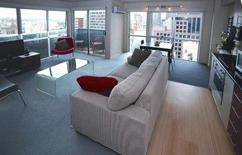 Plum Collins Street Serviced Apartments - Tweed Heads Accommodation 12
