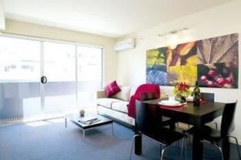 Plum Collins Street Serviced Apartments - Tweed Heads Accommodation 19