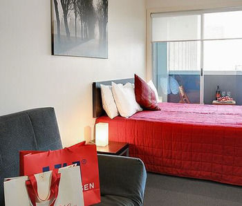Plum Carlton Serviced Apartments - Accommodation Tasmania 7