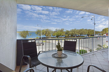 Sandy Shores Luxury Holiday Units - Accommodation Port Macquarie 35