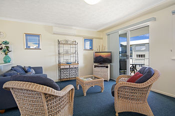 Sandy Shores Luxury Holiday Units - Accommodation Noosa 54