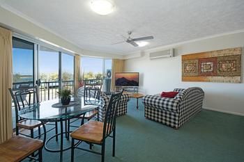 Sandy Shores Luxury Holiday Units - Tweed Heads Accommodation 68