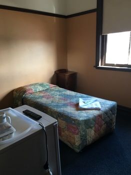 Strathfield Hotel - Accommodation NT 20