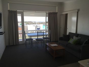 Harbourview Serviced Apartments - Accommodation Port Macquarie 40