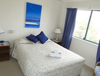 Bayviews & Harbourview Holiday Apartments - Accommodation Tasmania 23
