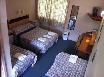 Bushmans Retreat Motor Inn - Accommodation Noosa 8