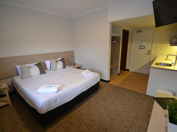 Crossroads Hotel Liverpool - Accommodation Tasmania 18