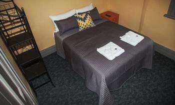Cessnock Hotel - Tweed Heads Accommodation 7