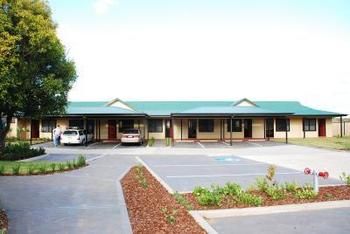 The Denman - Accommodation Redcliffe