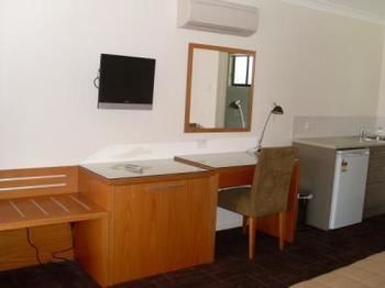 The Denman - Tweed Heads Accommodation 3