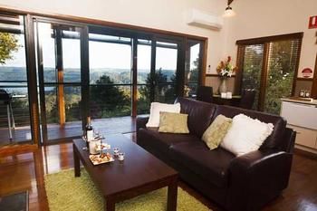Montville Misty View Cottages - Accommodation Noosa 2