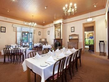 The Victoria & Albert Guesthouse - Tweed Heads Accommodation 8