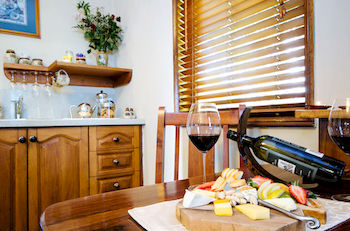 Lillypilly's Country Cottages & Day Spa - Tweed Heads Accommodation 12