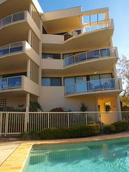 Costa Bella Apartments - Accommodation Mermaid Beach 10