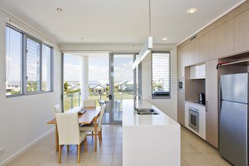 White Shells Luxury Apartments - Accommodation Port Macquarie 10