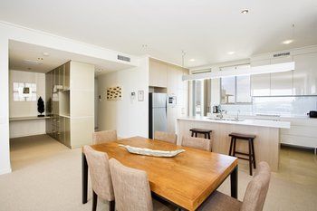 White Shells Luxury Apartments - Tweed Heads Accommodation 18