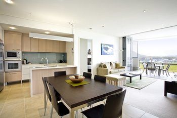 White Shells Luxury Apartments - Accommodation Noosa 22