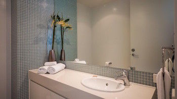 White Shells Luxury Apartments - Accommodation NT 38