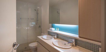 White Shells Luxury Apartments - Accommodation Mermaid Beach 41