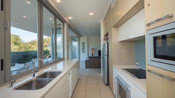White Shells Luxury Apartments - Accommodation Port Macquarie 55