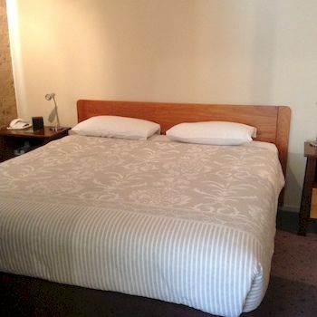 Ashton Townhouse Motel And Suites - Tweed Heads Accommodation 13