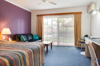 Forresters Beach Resort - Accommodation Noosa 3