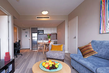 Quest Mascot Serviced Apartments - Accommodation Noosa 3